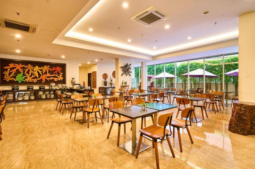 Grand Orchid Hotel Yogyakarta Maguwo Luaran gambar