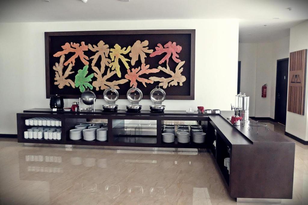Grand Orchid Hotel Yogyakarta Maguwo Luaran gambar