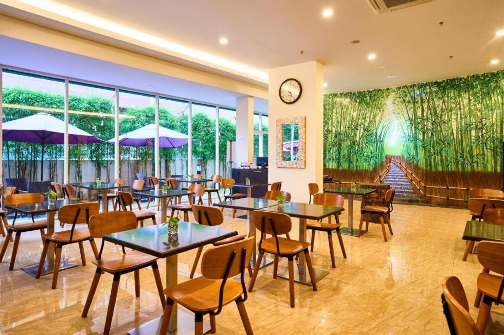 Grand Orchid Hotel Yogyakarta Maguwo Luaran gambar