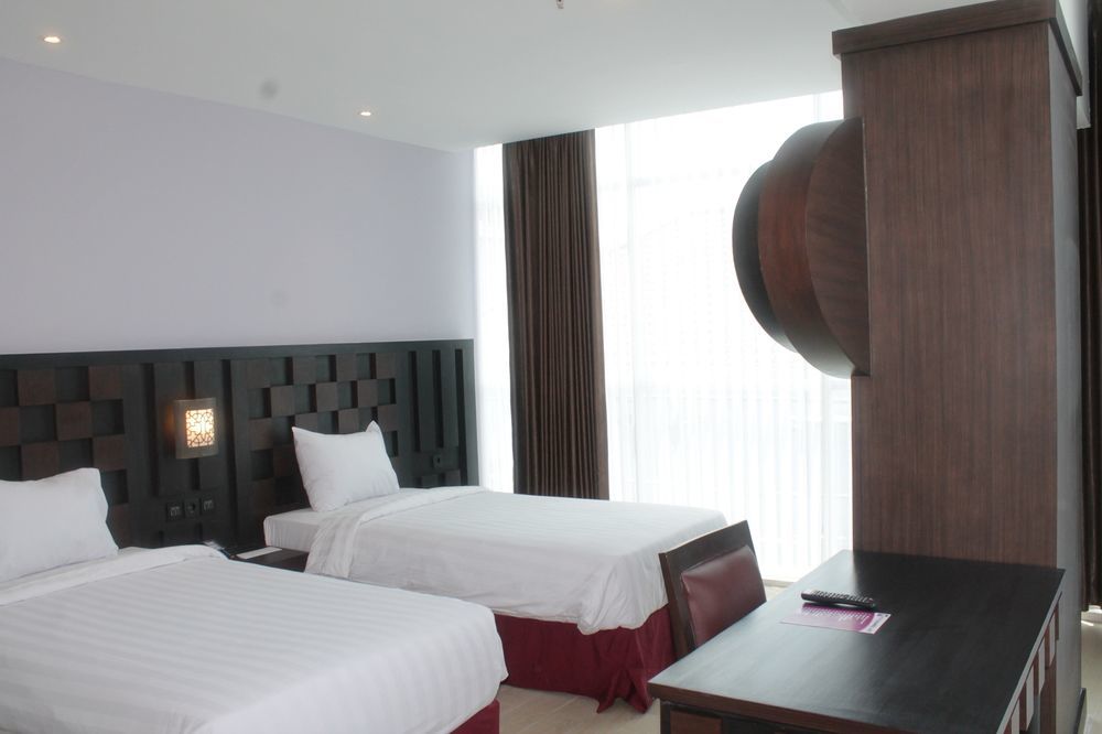 Grand Orchid Hotel Yogyakarta Maguwo Luaran gambar