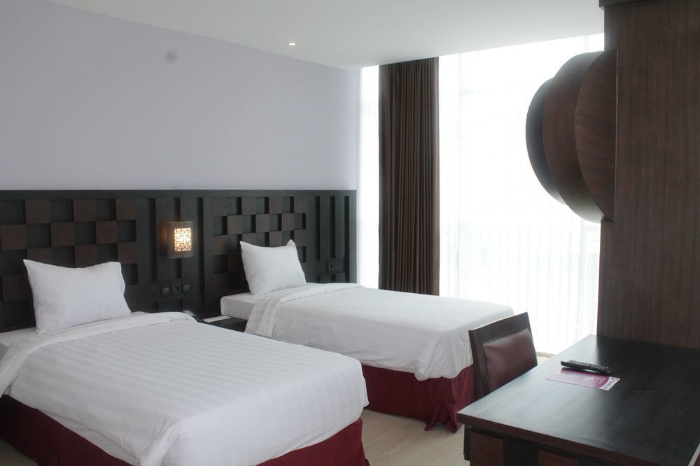 Grand Orchid Hotel Yogyakarta Maguwo Luaran gambar